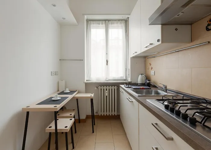 Daire Guesthost - M1 Lima Roomy With Balconies Milano